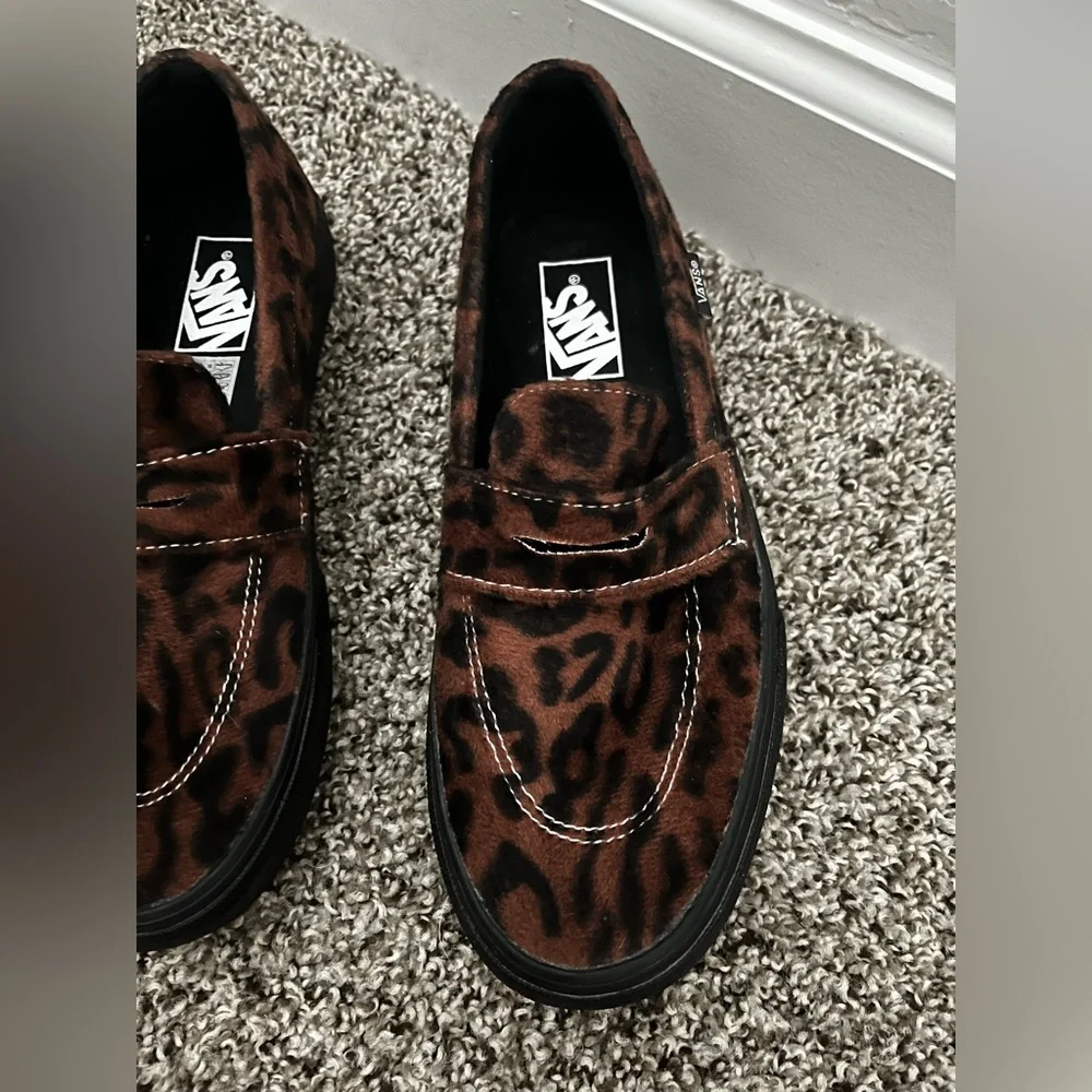 Vans Loafer Style 53 Shoes - Leopard Brown / Black - Size Men’s 6.5 / Women’s 8 - Picture 4 of 9